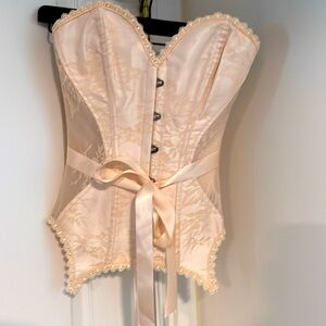 Adore Me lace corset Blush